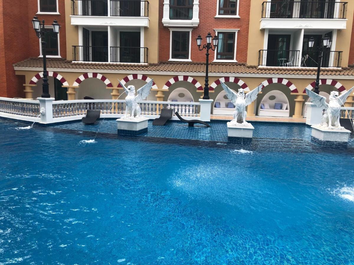 Espana Condo Resort Pattaya Evt Pantai Jomtien Luaran gambar