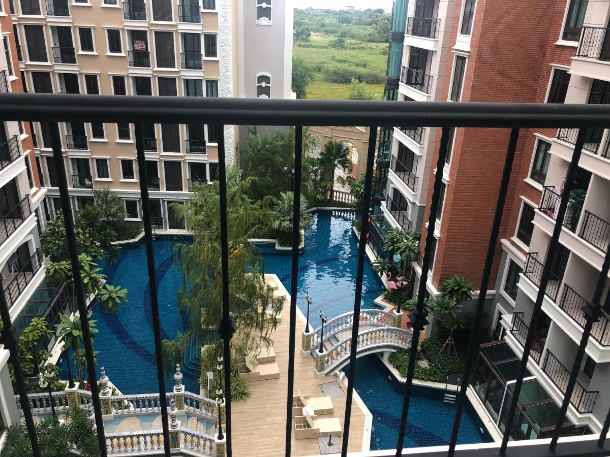 Espana Condo Resort Pattaya Evt Pantai Jomtien Luaran gambar