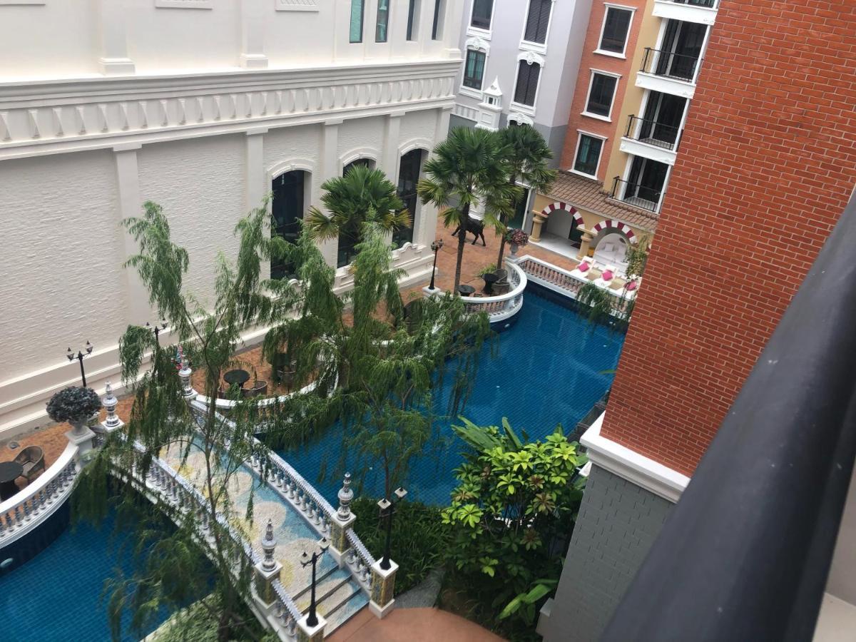 Espana Condo Resort Pattaya Evt Pantai Jomtien Luaran gambar