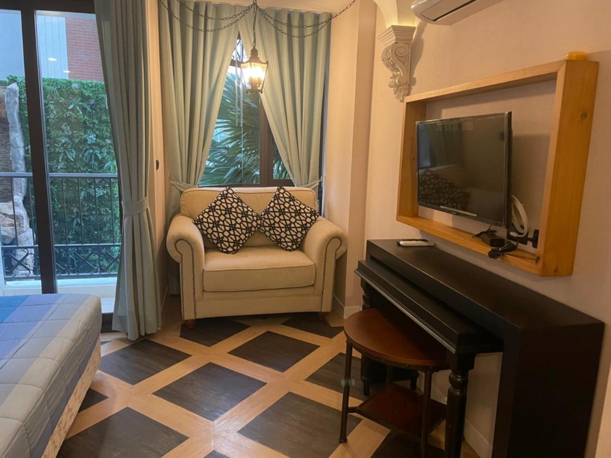 Espana Condo Resort Pattaya Evt Pantai Jomtien Luaran gambar